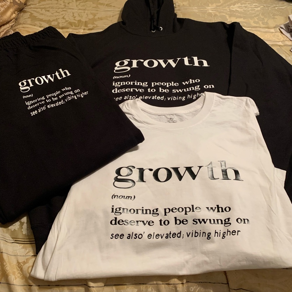 Growth set. Tee, sweatpants and hoodie.